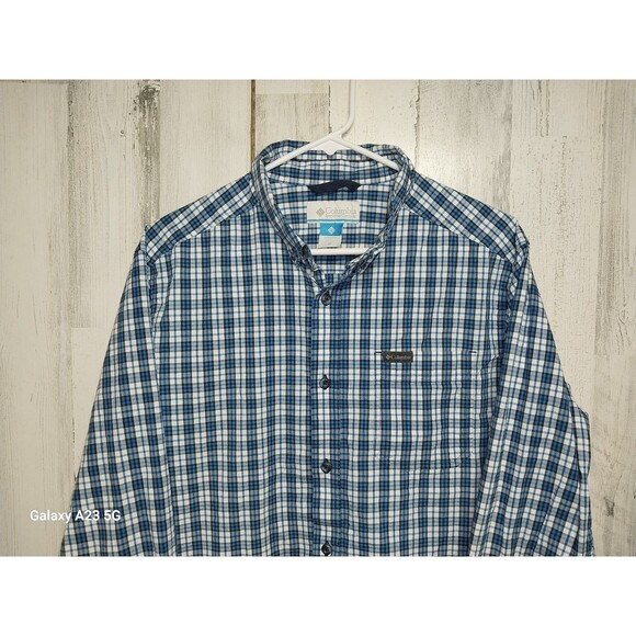 Columbia Men's Medium Blue Plaid Long Sleeve Button Up - Picture 3 of 6